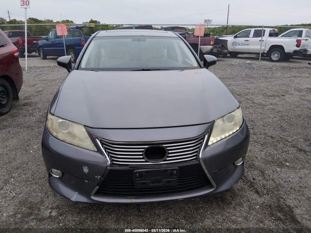 2013 Lexus Es 350 მანქანა იყიდება აუქციონზე, vin: JTHBK1GGXD2034600, აუქციონის ნომერი: 45086040