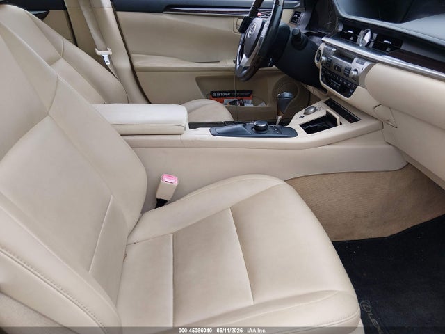 2013 Lexus Es 350 მანქანა იყიდება აუქციონზე, vin: JTHBK1GGXD2034600, აუქციონის ნომერი: 45086040