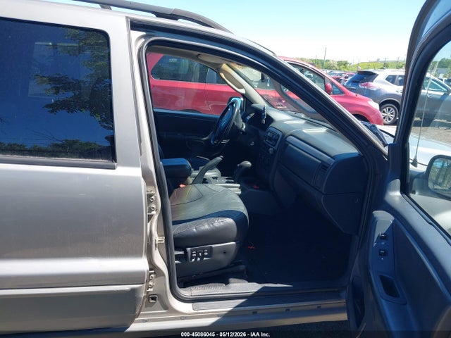 2002 Jeep Grand Cherokee Laredo მანქანა იყიდება აუქციონზე, vin: 1J4GW48S82C149262, აუქციონის ნომერი: 45086045