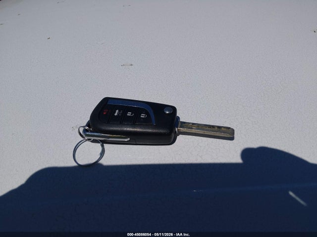 4T1B11HK2KU212553 Toyota CAMRY SE