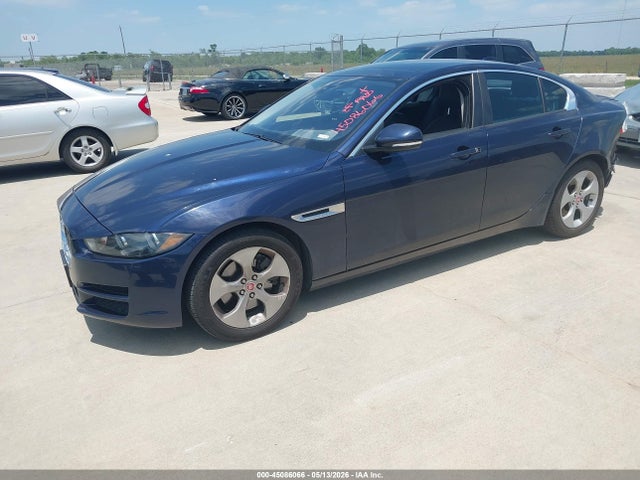 SAJAR4BG5HA975886 Jaguar Xe 25t