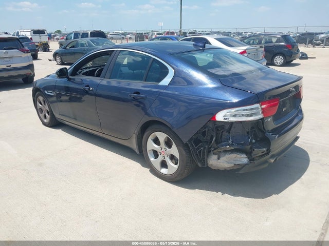 SAJAR4BG5HA975886 Jaguar Xe 25t