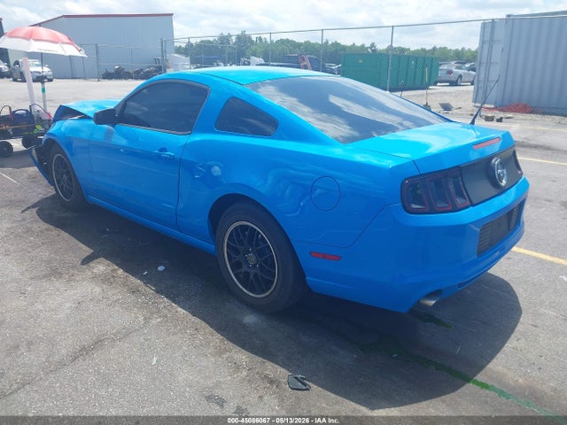 45086067 :رقم المزاد ، 1ZVBP8AM7E5205228 vin ، 2014 Ford Mustang V6 مزاد بيع