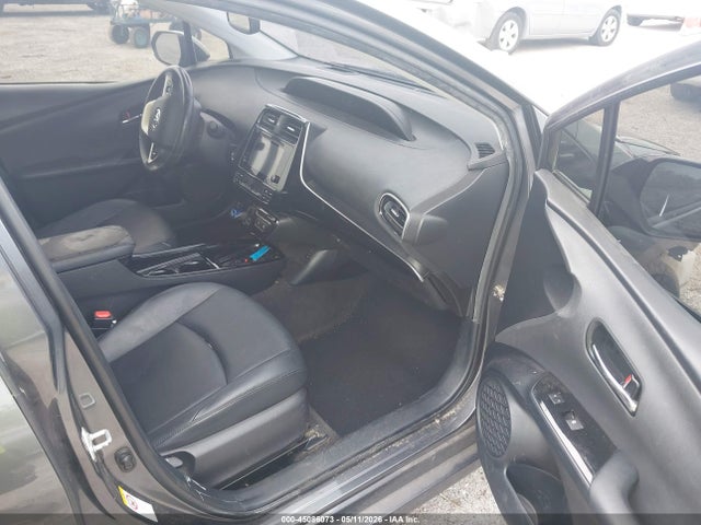 Продаж на аукціоні авто 2017 Toyota Prius Four, vin: JTDKARFUXH3038818, номер лоту: 45086073