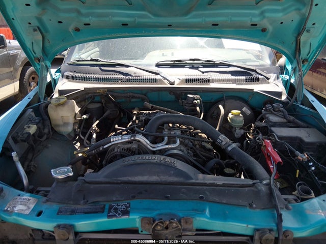 1998 Dodge Dakota Slt/sport მანქანა იყიდება აუქციონზე, vin: 1B7GG22Y3WS620265, აუქციონის ნომერი: 45086084