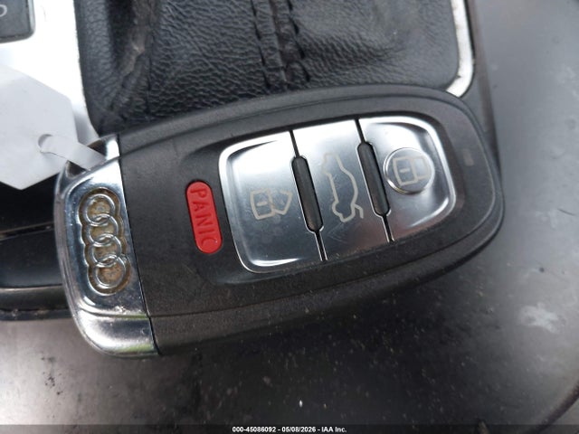2012 Audi A5 2.0t Premium მანქანა იყიდება აუქციონზე, vin: WAULFAFR4CA004555, აუქციონის ნომერი: 45086092