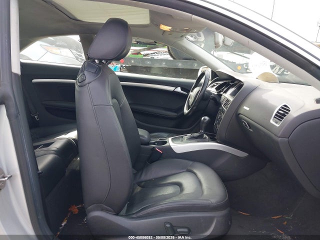 2012 Audi A5 2.0t Premium მანქანა იყიდება აუქციონზე, vin: WAULFAFR4CA004555, აუქციონის ნომერი: 45086092
