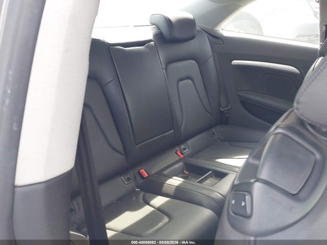 2012 Audi A5 2.0t Premium მანქანა იყიდება აუქციონზე, vin: WAULFAFR4CA004555, აუქციონის ნომერი: 45086092