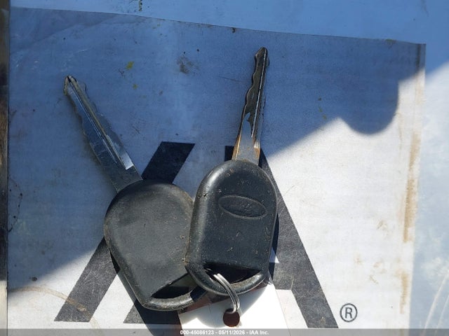 2005 Ford F-150 Stx/xl/xlt მანქანა იყიდება აუქციონზე, vin: 1FTRX14W05NB56279, აუქციონის ნომერი: 45086123