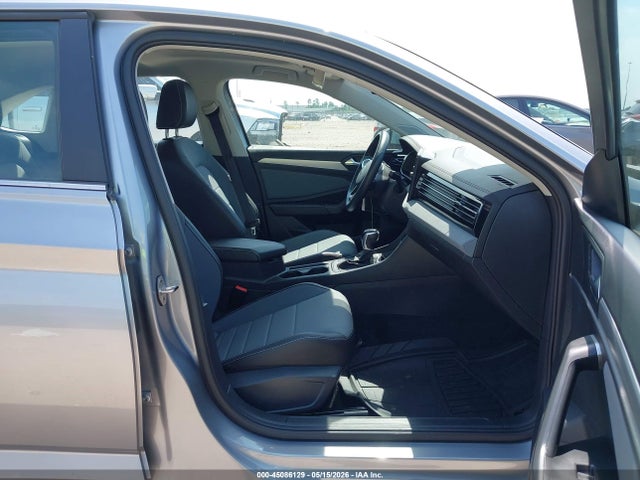 Продажа на аукционе авто 2025 Volkswagen Jetta 1.5t Se, vin: 3VW7X7BU4SM038394, номер лота: 45086129