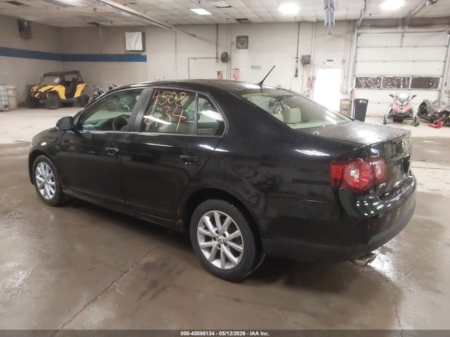 Продажа на аукционе авто 2010 Volkswagen Jetta Limited Edition, vin: 3VWRZ7AJXAM157284, номер лота: 45086134