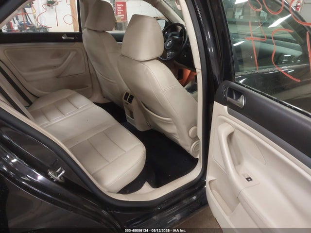 Продажа на аукционе авто 2010 Volkswagen Jetta Limited Edition, vin: 3VWRZ7AJXAM157284, номер лота: 45086134