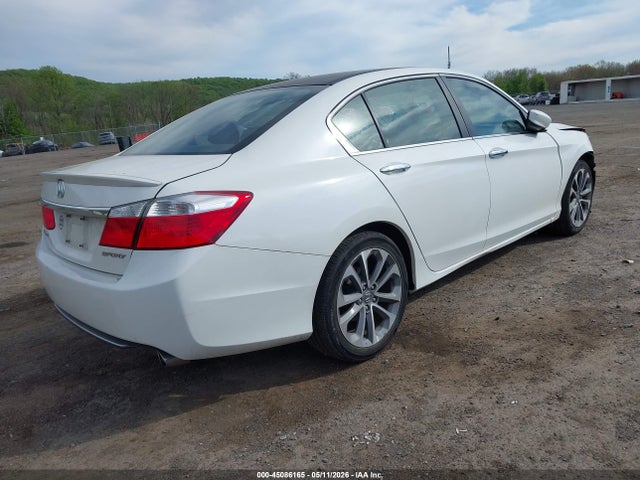 45086165 :رقم المزاد ، 1HGCR2F51FA021879 vin ، 2015 Honda Accord Sport مزاد بيع