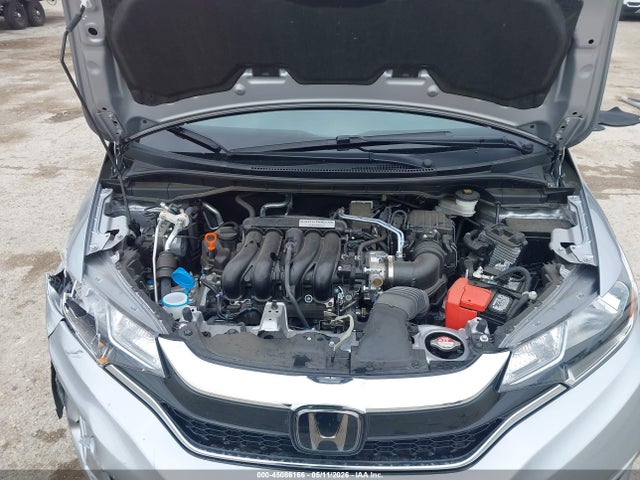 45086166 :رقم المزاد ، 3HGGK5H82KM746466 vin ، 2019 Honda Fit Ex مزاد بيع