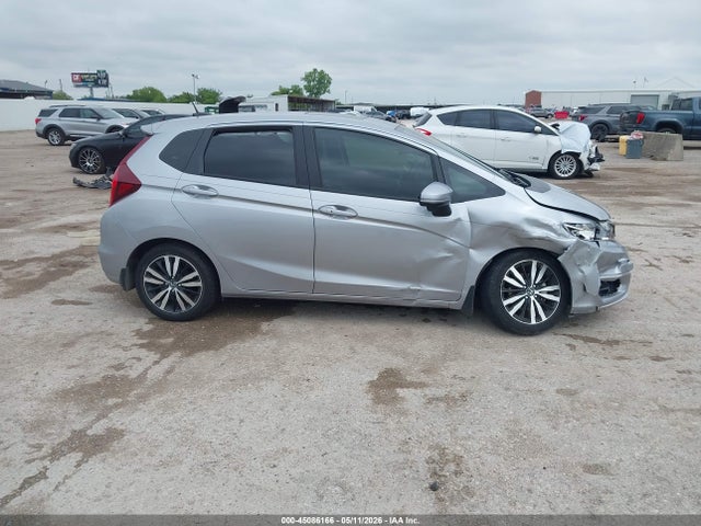 45086166 :رقم المزاد ، 3HGGK5H82KM746466 vin ، 2019 Honda Fit Ex مزاد بيع