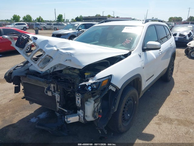 45086169 :رقم المزاد ، 1C4PJMLXXKD283479 vin ، 2019 Jeep Cherokee Altitude 4x4 مزاد بيع