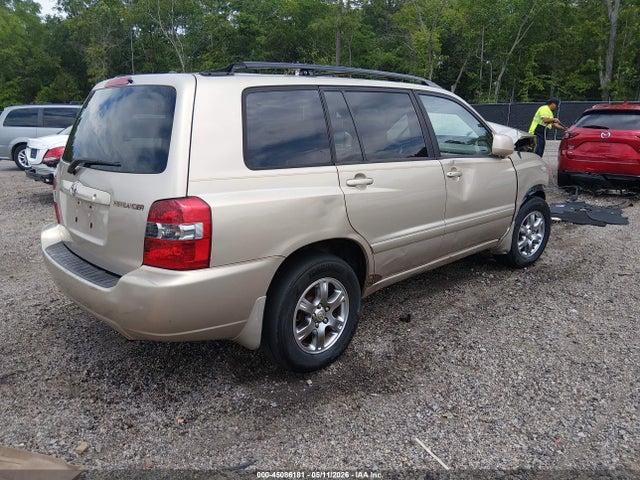 45086181 :رقم المزاد ، JTEDP21A350065203 vin ، 2005 Toyota Highlander V6 مزاد بيع