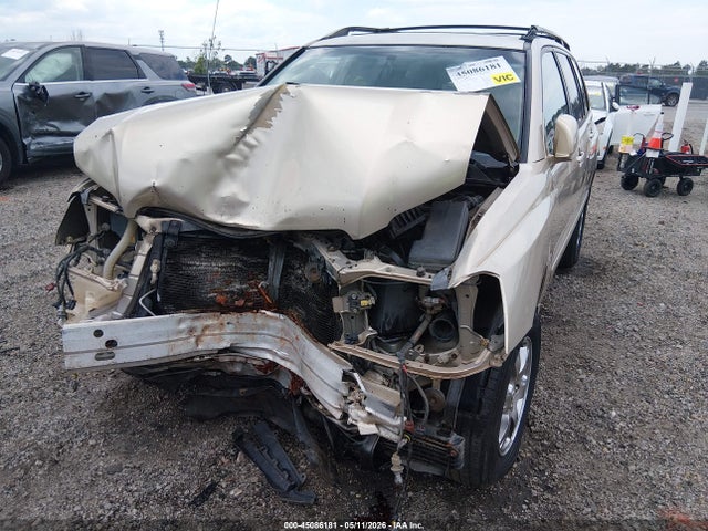 45086181 :رقم المزاد ، JTEDP21A350065203 vin ، 2005 Toyota Highlander V6 مزاد بيع