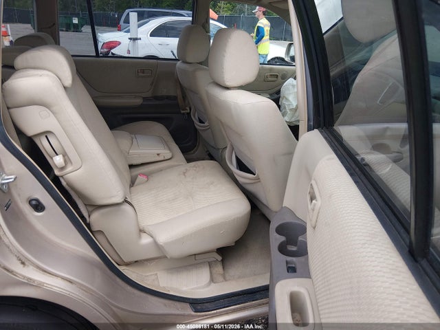 45086181 :رقم المزاد ، JTEDP21A350065203 vin ، 2005 Toyota Highlander V6 مزاد بيع
