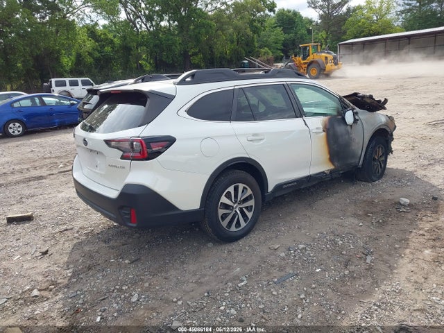 4S4BTAFC3N3231760 Subaru Outback Premium