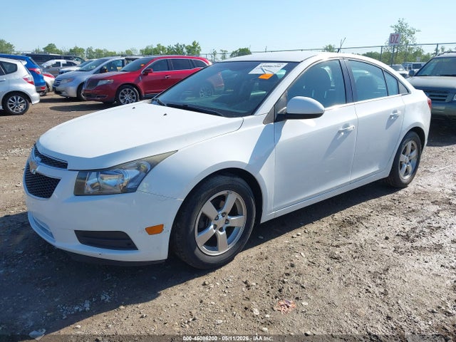 45086200 :رقم المزاد ، 1G1PC5SB5E7474812 vin ، 2014 Chevrolet Cruze 1lt Auto مزاد بيع