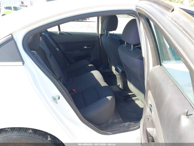 45086200 :رقم المزاد ، 1G1PC5SB5E7474812 vin ، 2014 Chevrolet Cruze 1lt Auto مزاد بيع
