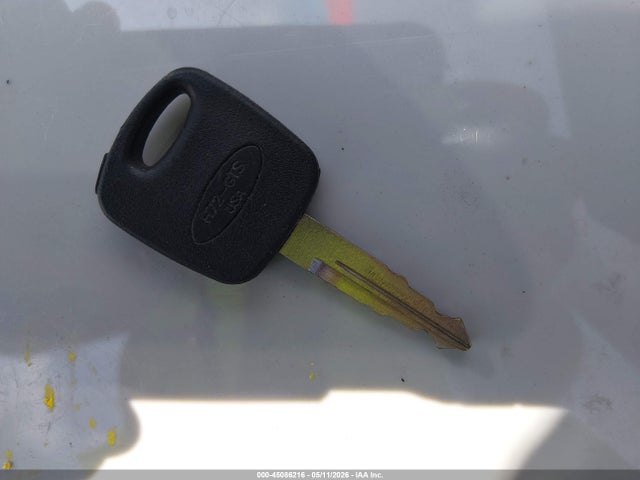 45086216 :رقم المزاد ، 1FAHP3FN9AW281819 vin ، 2010 Ford Focus Se مزاد بيع