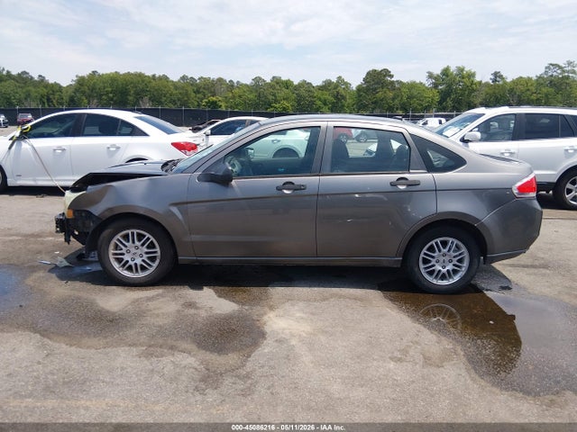 45086216 :رقم المزاد ، 1FAHP3FN9AW281819 vin ، 2010 Ford Focus Se مزاد بيع