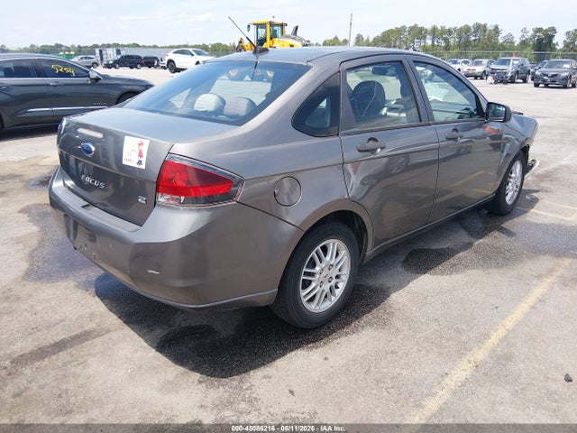 45086216 :رقم المزاد ، 1FAHP3FN9AW281819 vin ، 2010 Ford Focus Se مزاد بيع