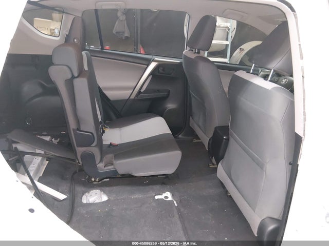 Aukcja sprzedaży 2015 Toyota Rav4 Le, vin: JTMZFREV6FJ056901, numer aukcji: 45086259