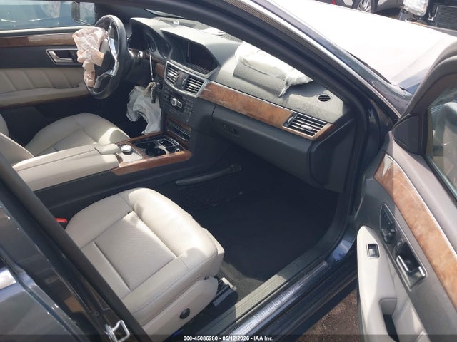 45086280 :رقم المزاد ، WDDHF8JB1CA648709 vin ، 2012 Mercedes-benz E 350 4matic مزاد بيع