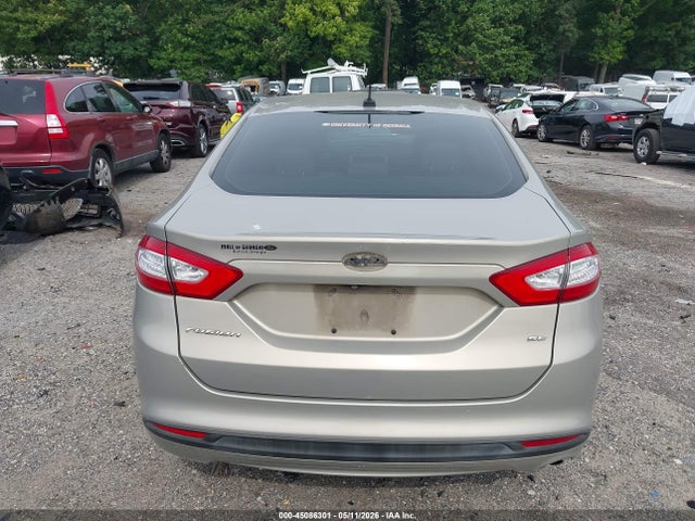 45086301 :رقم المزاد ، 3FA6P0H79FR166782 vin ، 2015 Ford Fusion Se مزاد بيع