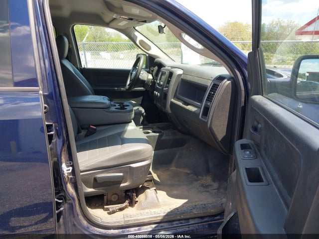 45086315 :رقم المزاد ، 3C6TR5HTXJG363585 vin ، 2018 Ram 2500 Tradesman  4x4 8' Box مزاد بيع