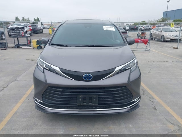 Toyota SIENNA XLE 2023 5TDYSKFC2PS094819 Image 12