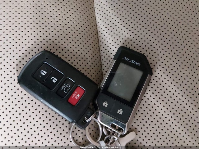 45086367 :رقم المزاد ، 5TDDZRFH4JS496329 vin ، 2018 Toyota Highlander Limited Platinum مزاد بيع