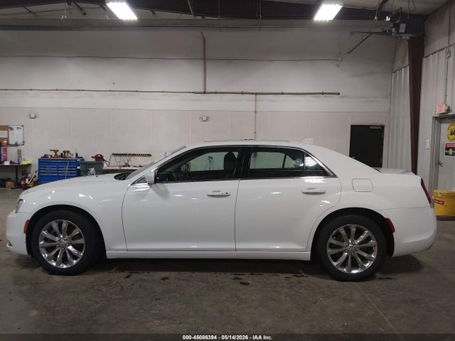 Aukcja sprzedaży 2015 Chrysler 300 Limited, vin: 2C3CCARGXFH808391, numer aukcji: 45086394