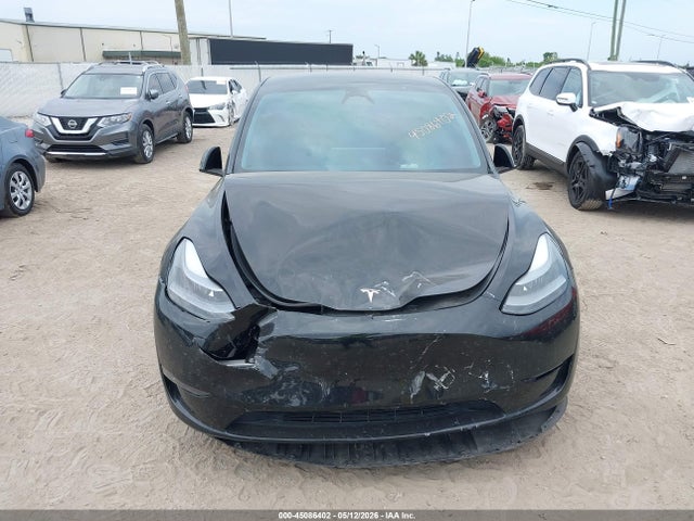 Продажа на аукционе авто 2024 Tesla Model Y Performance Dual Motor All-wheel Drive, vin: 7SAYGDEF6RA304094, номер лота: 45086402