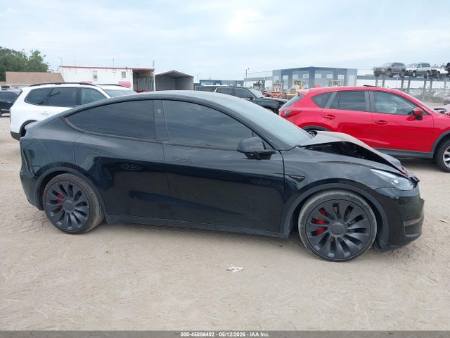 Продажа на аукционе авто 2024 Tesla Model Y Performance Dual Motor All-wheel Drive, vin: 7SAYGDEF6RA304094, номер лота: 45086402