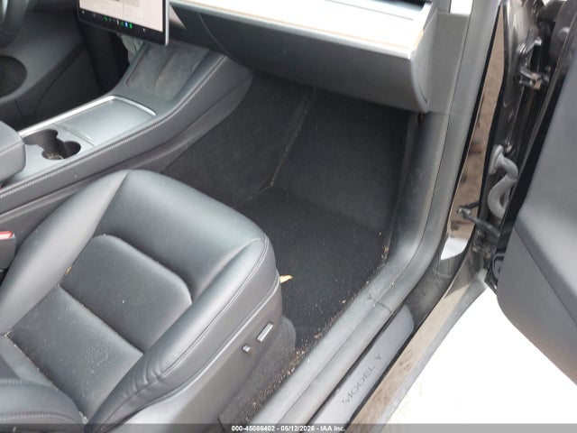 Продажа на аукционе авто 2024 Tesla Model Y Performance Dual Motor All-wheel Drive, vin: 7SAYGDEF6RA304094, номер лота: 45086402