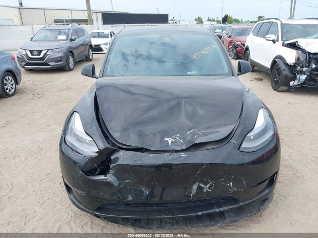 Продажа на аукционе авто 2024 Tesla Model Y Performance Dual Motor All-wheel Drive, vin: 7SAYGDEF6RA304094, номер лота: 45086402