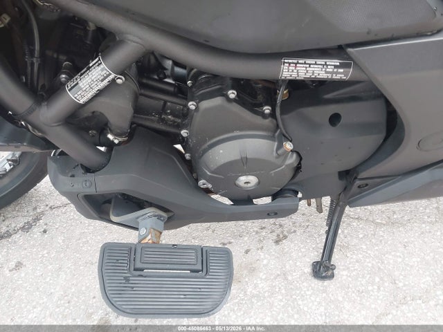 JH2RC6942EK000883 Honda Ctx700 D