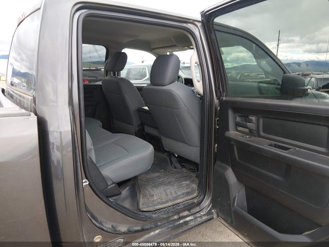 Продаж на аукціоні авто 2017 Ram 1500 Tradesman  4x4 5'7 Box, vin: 3C6RR7KT2HG765321, номер лоту: 45086479