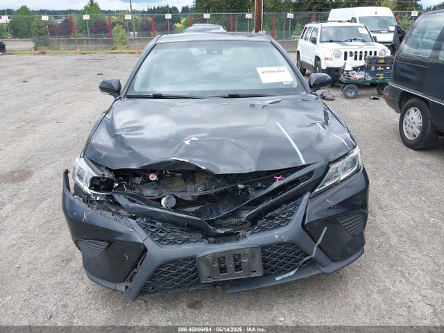 4T1B11HK4JU088235 Toyota CAMRY SE