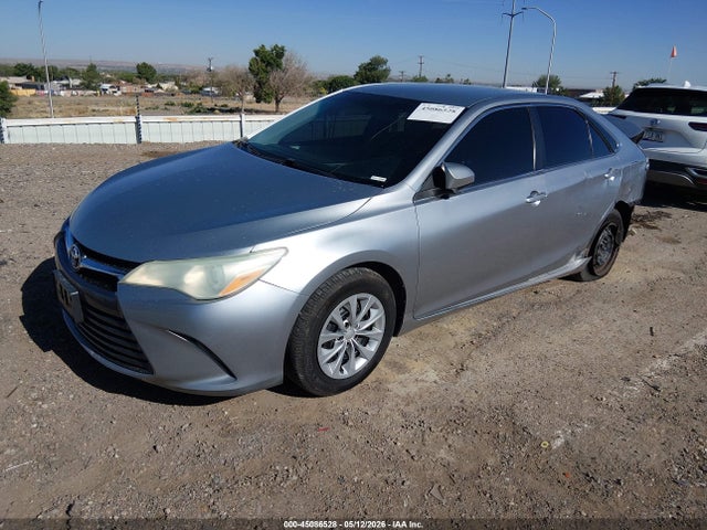 45086528 :رقم المزاد ، 4T4BF1FK4GR532913 vin ، 2016 Toyota Camry Le مزاد بيع