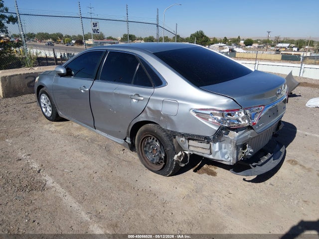 45086528 :رقم المزاد ، 4T4BF1FK4GR532913 vin ، 2016 Toyota Camry Le مزاد بيع