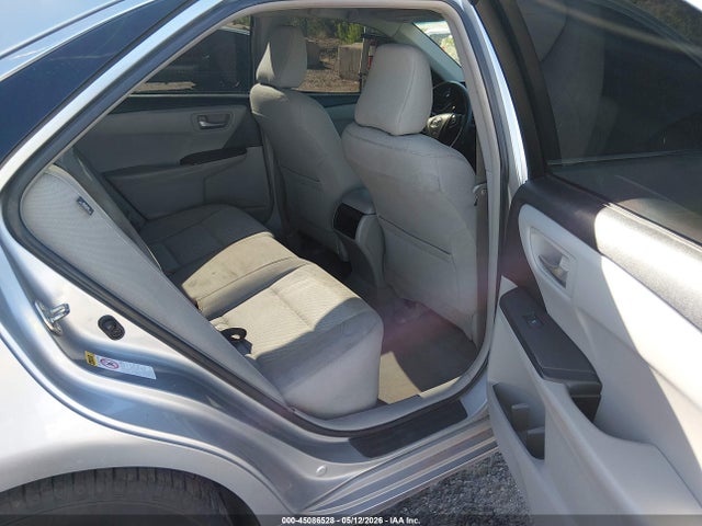 45086528 :رقم المزاد ، 4T4BF1FK4GR532913 vin ، 2016 Toyota Camry Le مزاد بيع