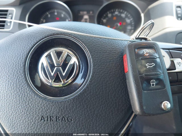 3VWDB7AJ8JM241604 Volkswagen Jetta 1.4t Se/1.4t Wolfsburg Edition