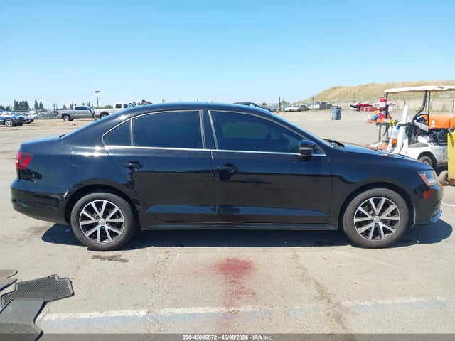 3VWDB7AJ8JM241604 Volkswagen Jetta 1.4t Se/1.4t Wolfsburg Edition