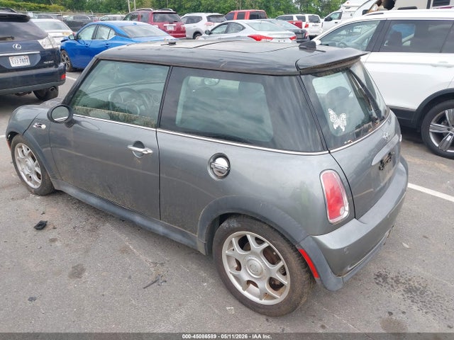 Продаж на аукціоні авто 2006 Mini Cooper S, vin: WMWRE33516TJ38765, номер лоту: 45086589