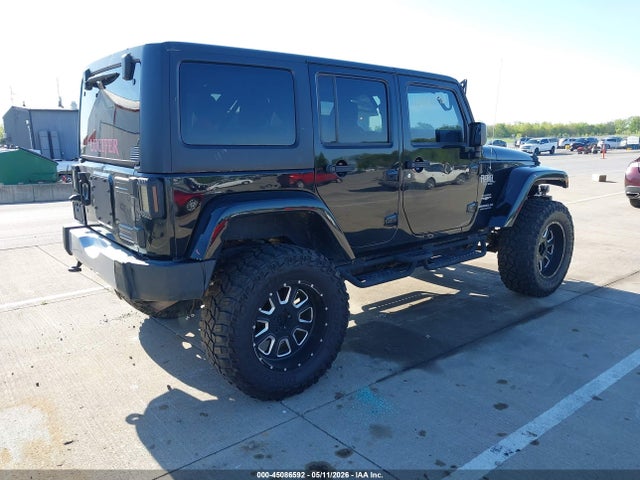 1C4BJWEG3FL618077 Jeep Wrangler Unlimited Sahara